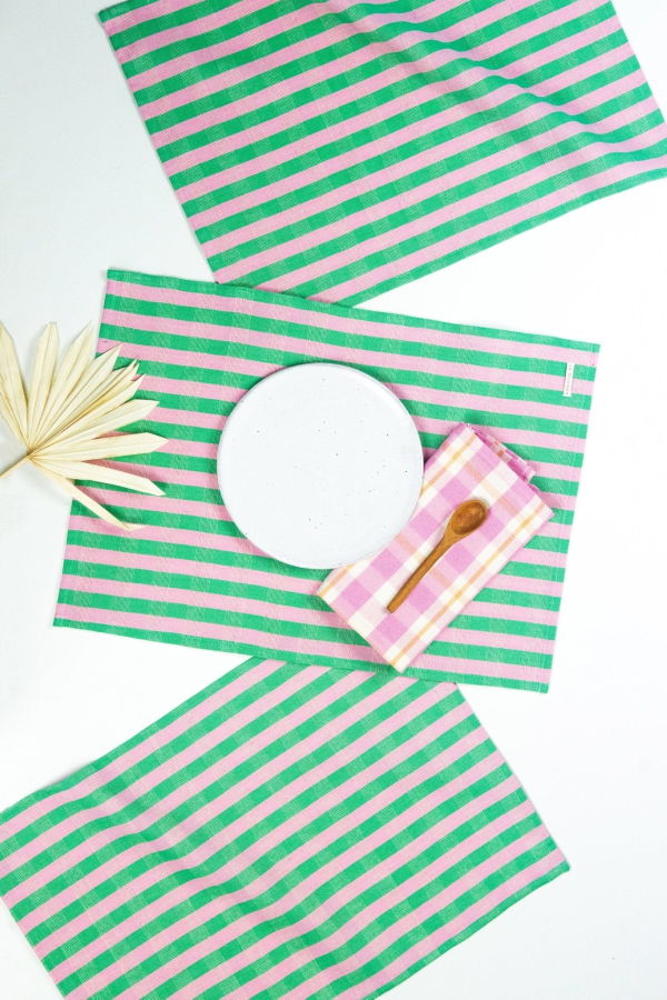 Archive New York Flora Stripe Placemat - Light Pink/Kelly Green