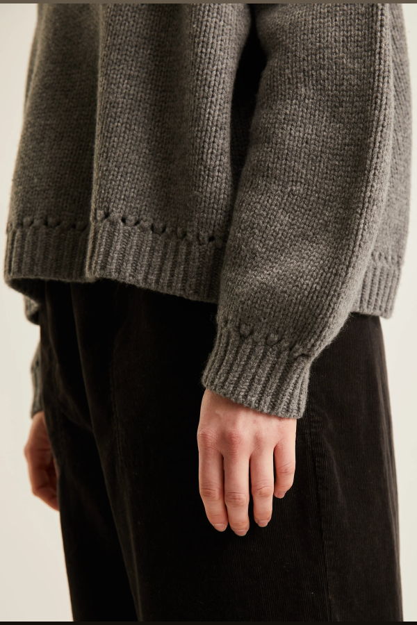 NAIF Oriana Sweater - Dark Gray
