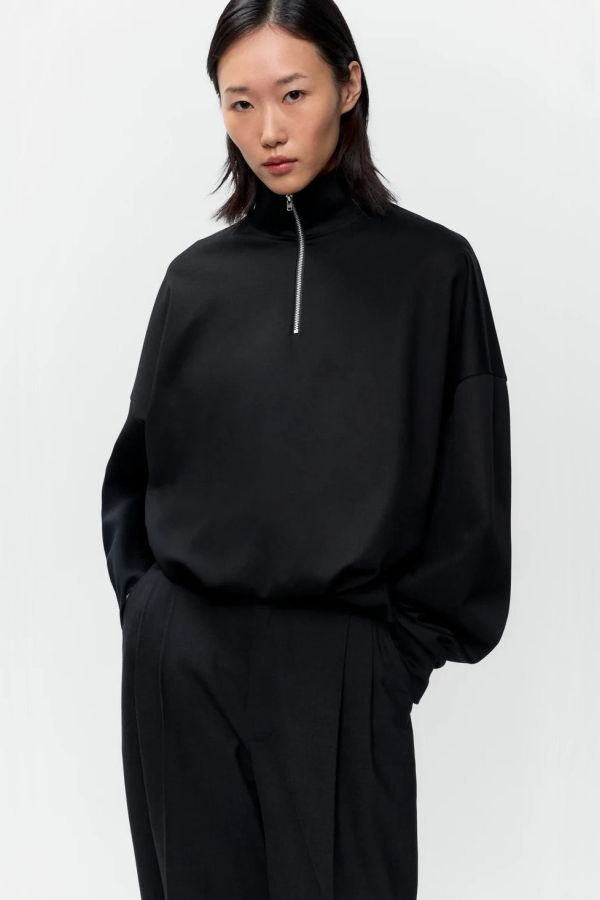 Cordera Balloon Quarter-Zip Sweatshirt