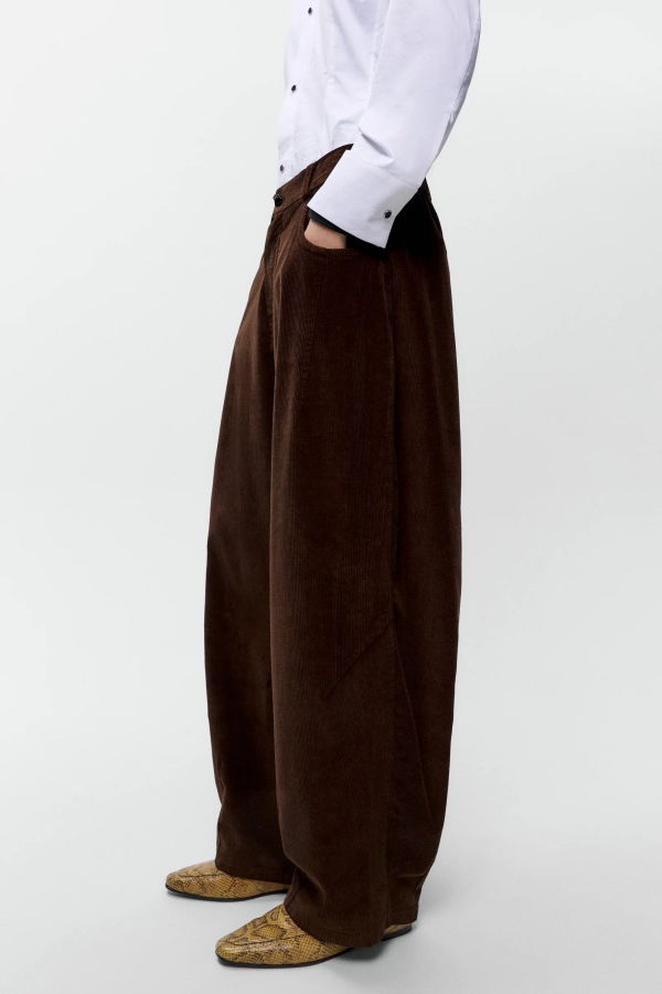 Cordera Corduroy Baggy Pants