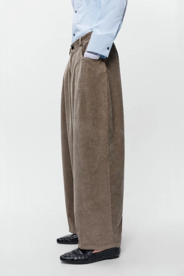 Cordera Corduroy Baggy Pants