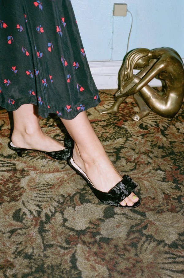 Mari Giudicelli Velvet Jeanne Sandal - Black Mari Giudicelli Velvet Jeanne Sandal - Black