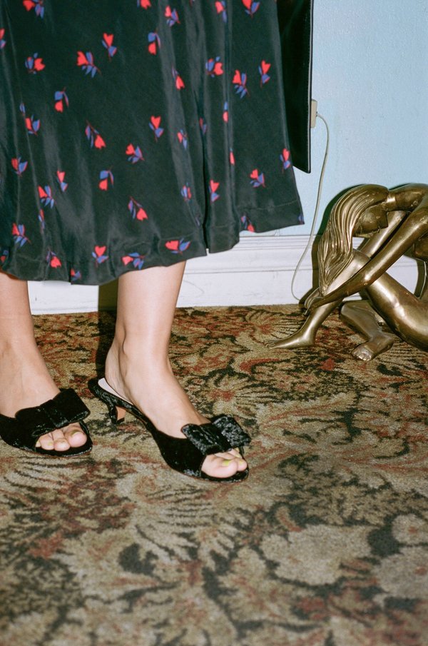 Mari Giudicelli Velvet Jeanne Sandal - Black Mari Giudicelli Velvet Jeanne Sandal - Black