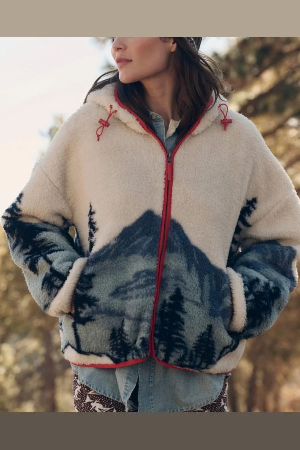 The Great. The Plush Horizon Full Zip Jacket - Snowcap View Landscape