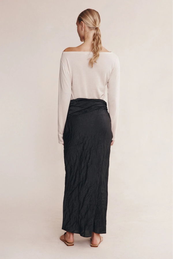 MARLE Caster Skirt