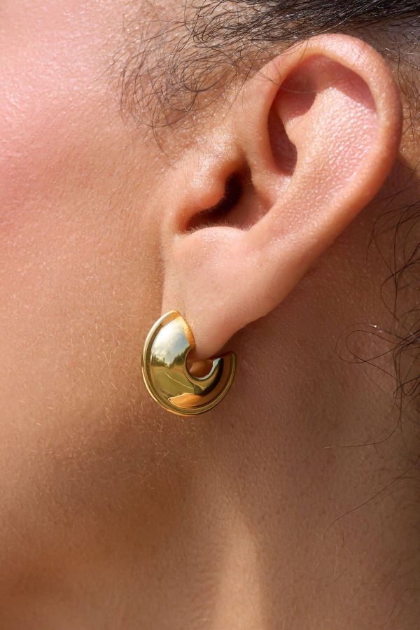 Peter and June Orbit Hoops