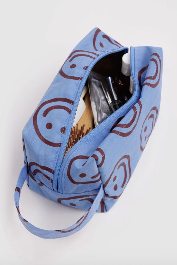 BAGGU Happy Dopp Kit