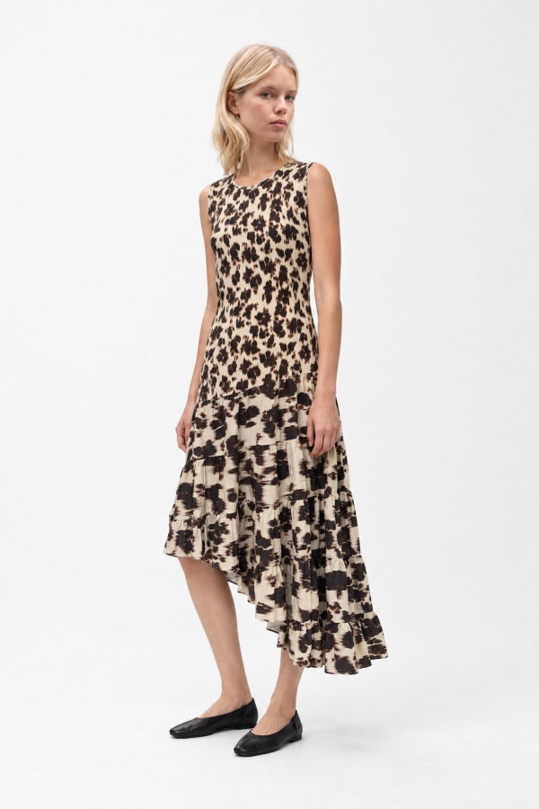 Carmen Says Field Flower Drop Waist Dress