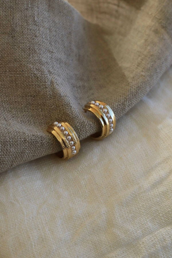 Katie Waltman Jewelry The Row Hoops