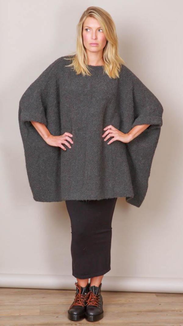 Lauren Manoogian Horizontal Poncho Lauren Manoogian Horizontal Poncho