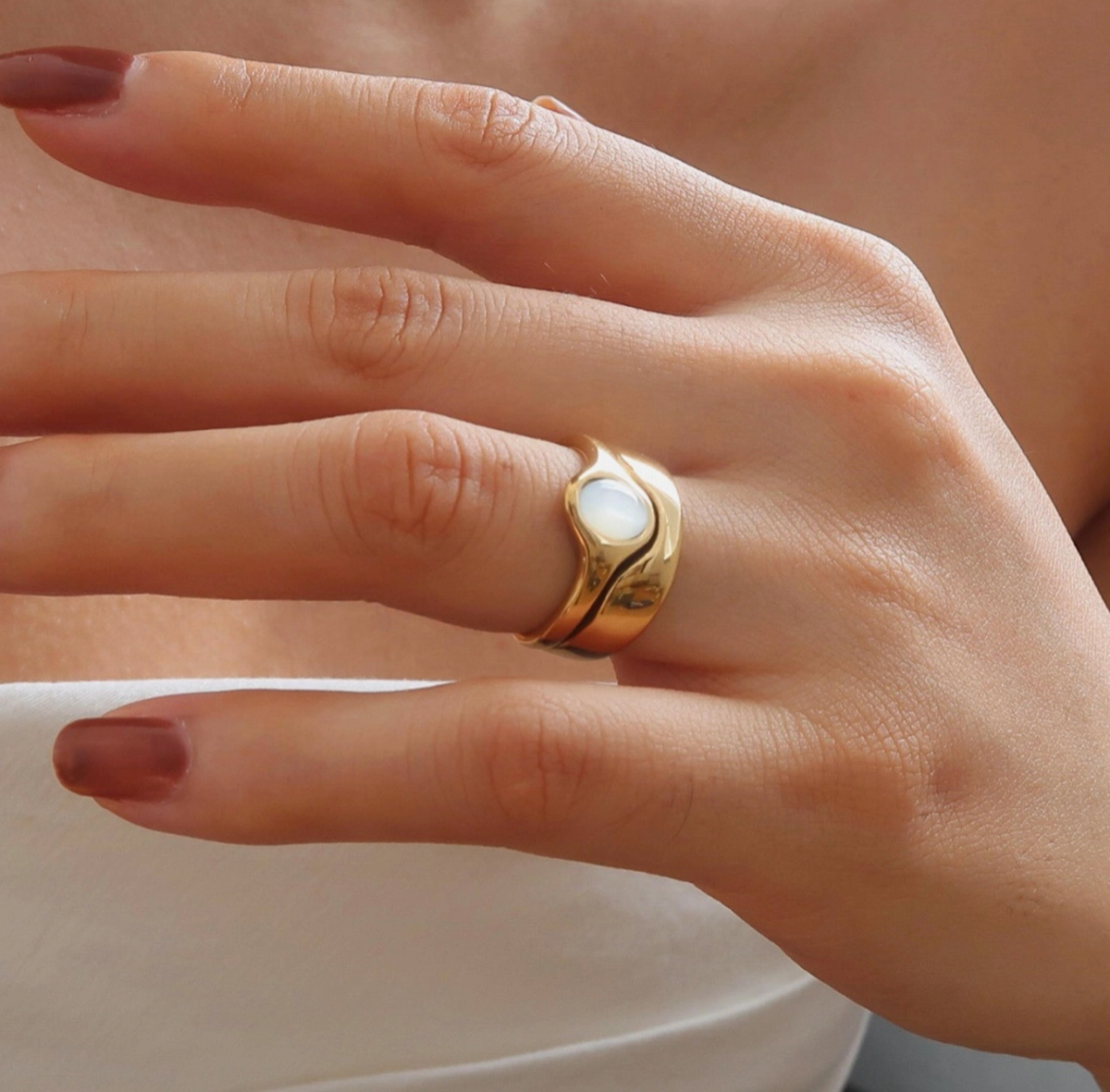 Flânerie Alouette 18k Gold Dome Ring | Garmentory