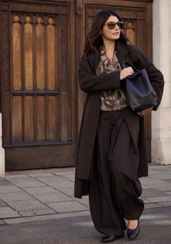 OUI FASHION Pleated Trousers | Garmentory