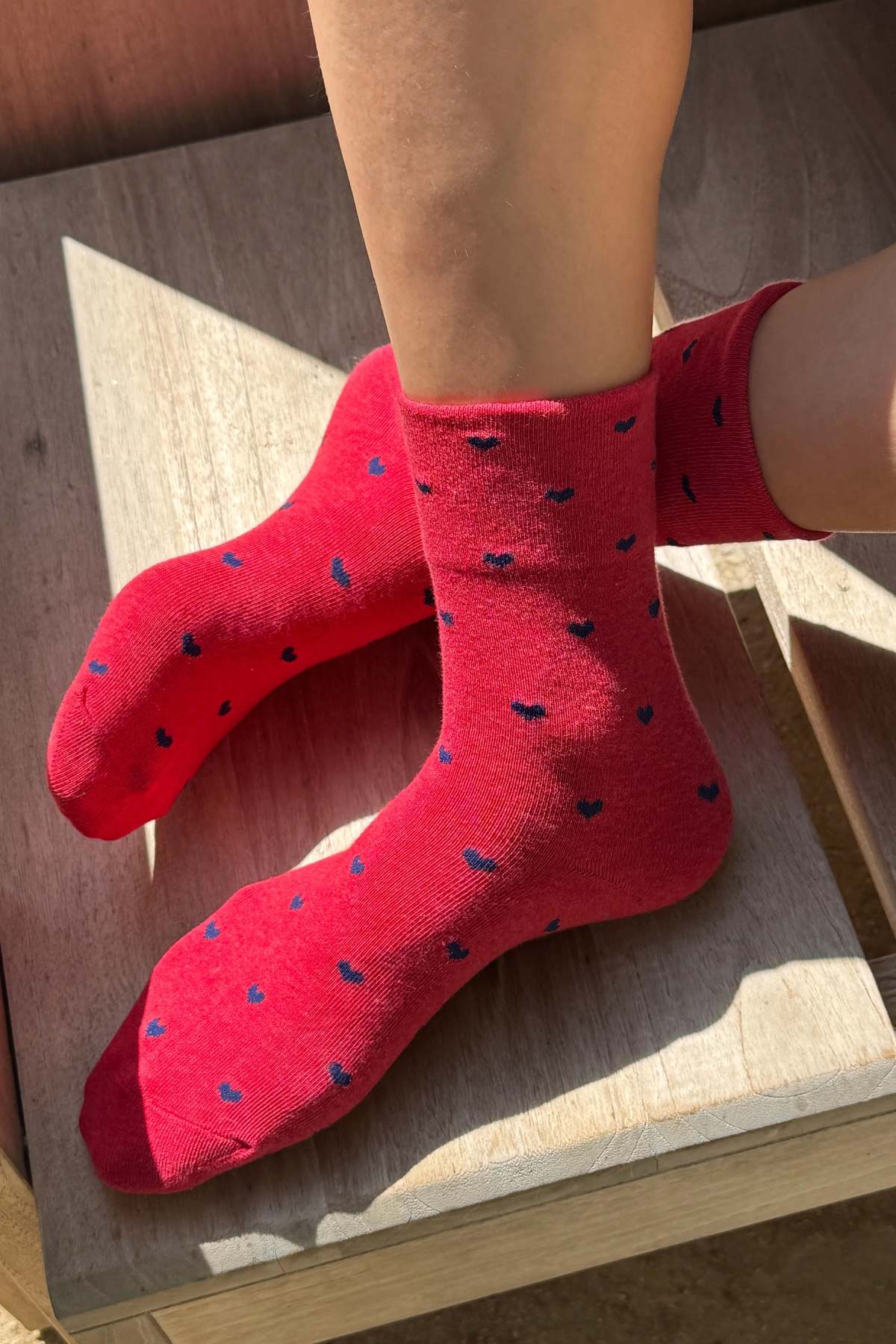 Le Bon Shoppe Heart Sneaker Socks - Tomato/Navy | Garmentory