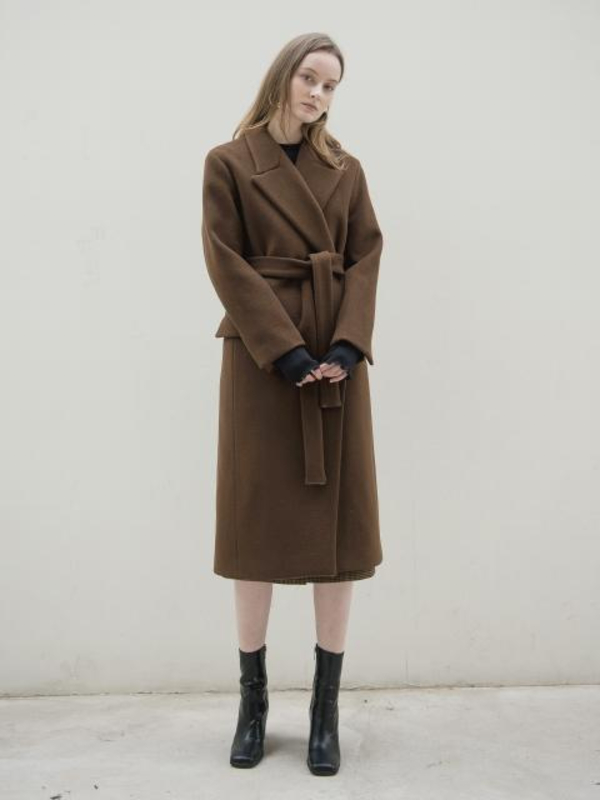 MOHAN Cashmere Peaked Collar Long Coat | Garmentory