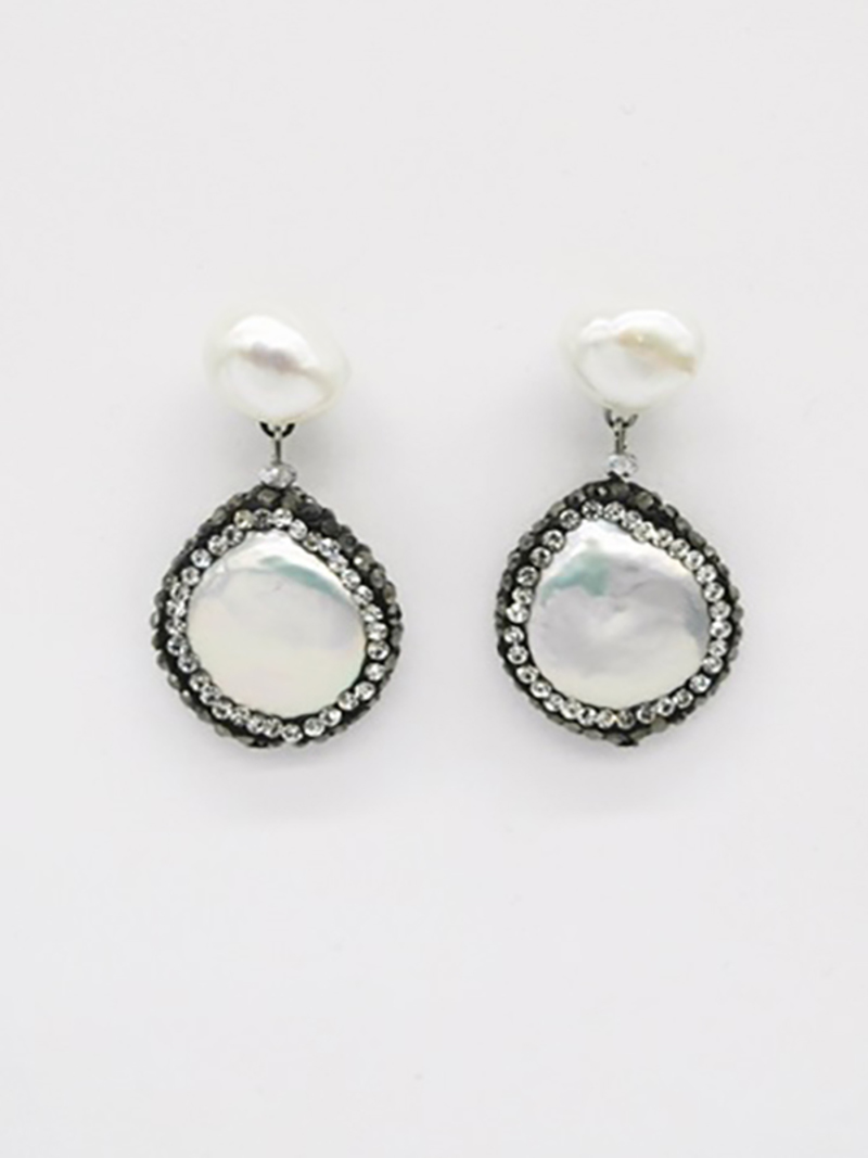 ピアス LOVE ME MONSTER Natural Pearl Unbal Earrings 5BFM089 LOVE ME MONSTER Natural Pearl Unbal Earrings 5BFM089