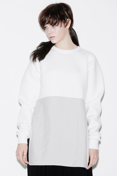 ROCKET X LUNCH Block Side Slit Top- White ROCKET X LUNCH Block Side Slit Top- White