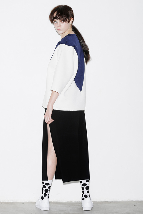 ROCKET X LUNCH Color Block Sponge Top- White ROCKET X LUNCH Color Block Sponge Top- White