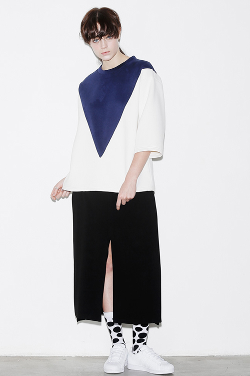 ROCKET X LUNCH Color Block Sponge Top- White ROCKET X LUNCH Color Block Sponge Top- White