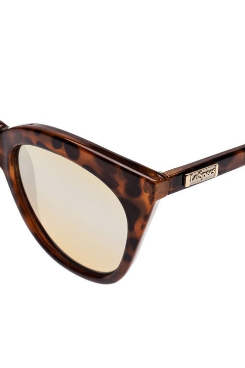 Le Specs Half Moon Magic Sunglasses- Tort Le Specs Half Moon Magic Sunglasses- Tort