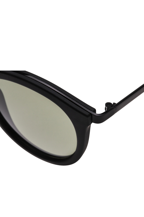 Le Specs No Smirking Sunglasses- Black Le Specs No Smirking Sunglasses- Black