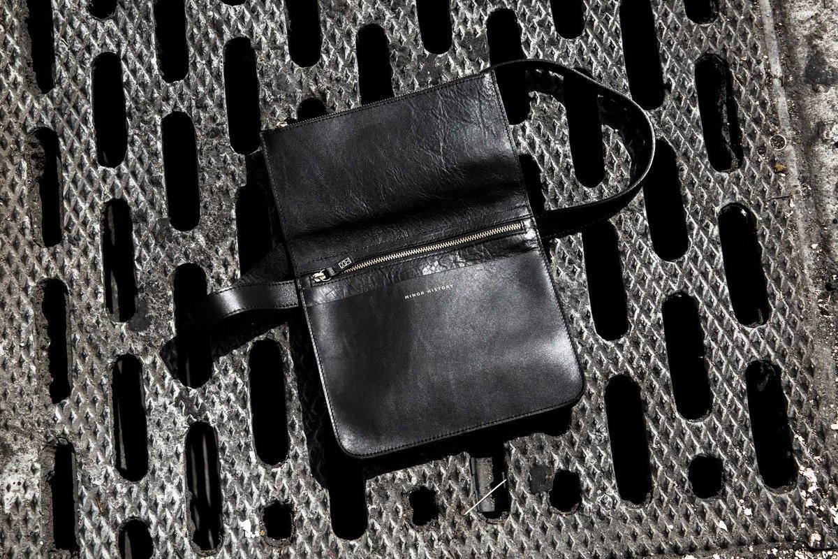 Minor History Toutrist - Black - Image 4 of 6