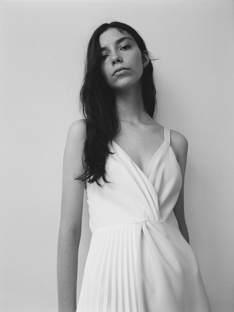 Shaina Mote/シャイナモート Lucqa dressホワイトワンピース Shaina Mote/シャイナモート Lucqa dressホワイトワンピース