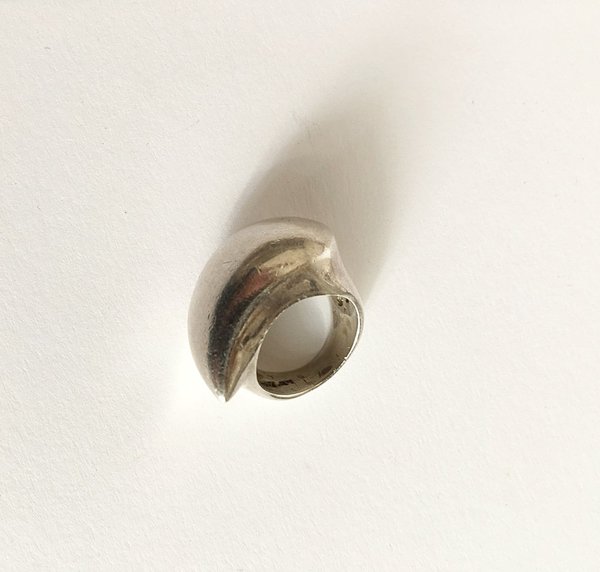 Vintage Wave Ring - Silver Vintage Wave Ring - Silver