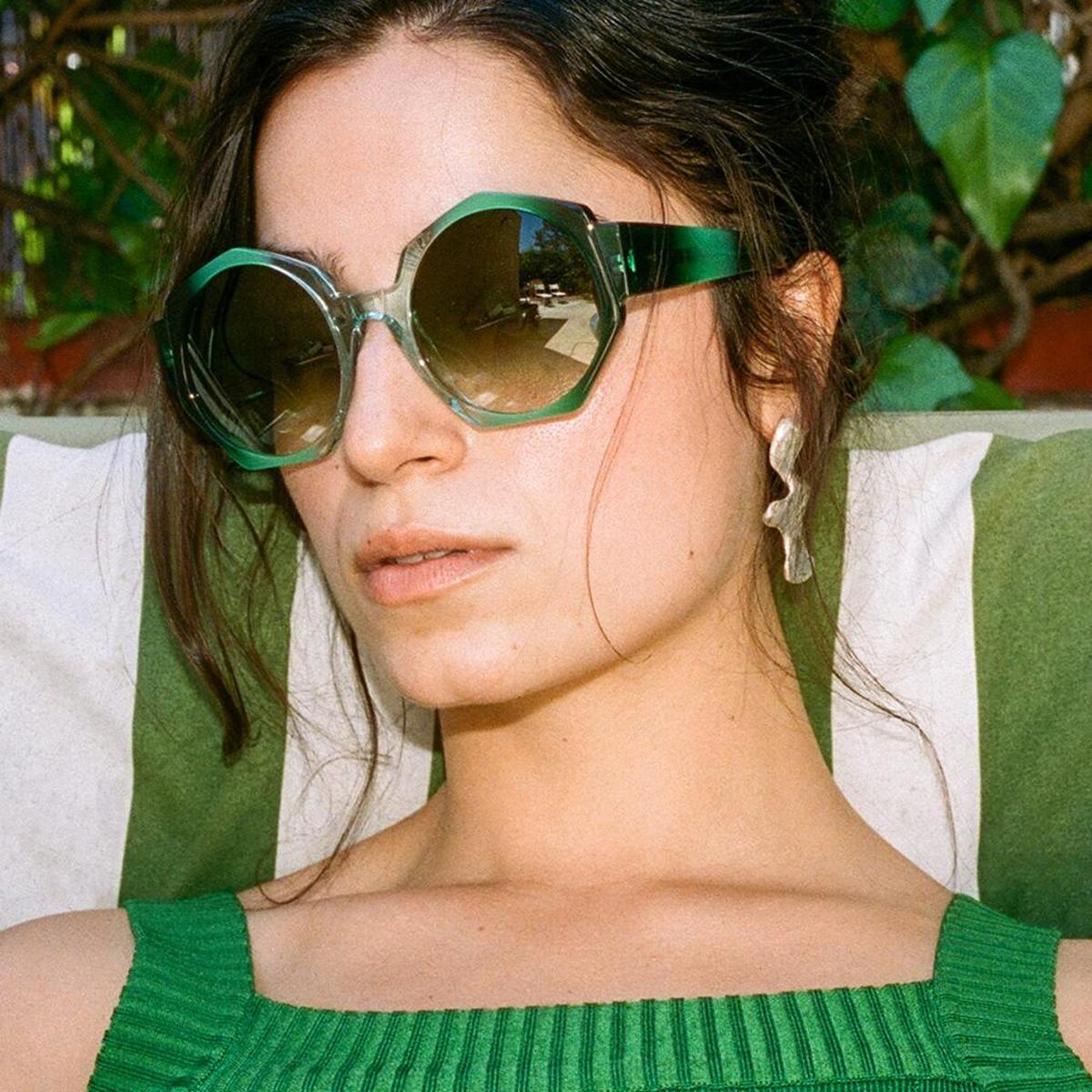 Zanzan Ortolan Translucent Lavender Round Sunglasses with Brown Gradient Lenses Magician Purple Flexible Round Pre-Teens Tinted Sunglasses  main image 2