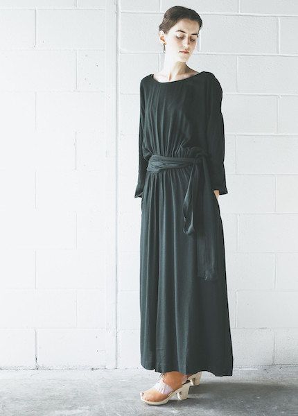 Black Crane Wide Jumper | Forest Black Crane Wide Jumper | Forest