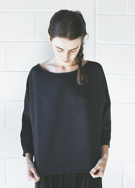 Me & Arrow 3/4 Dolman Top | Navy Speckle Me & Arrow 3/4 Dolman Top | Navy Speckle