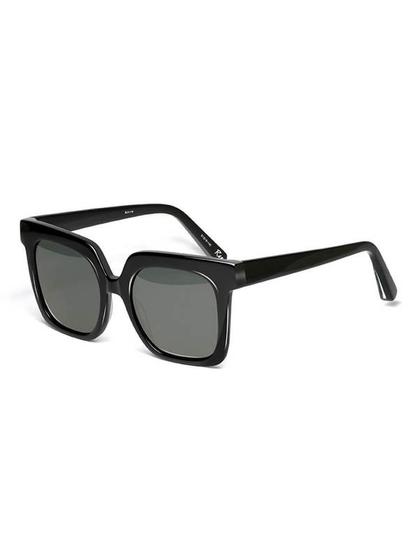 Elizabeth and James Rae Sunglasses | Garmentory display picture 1