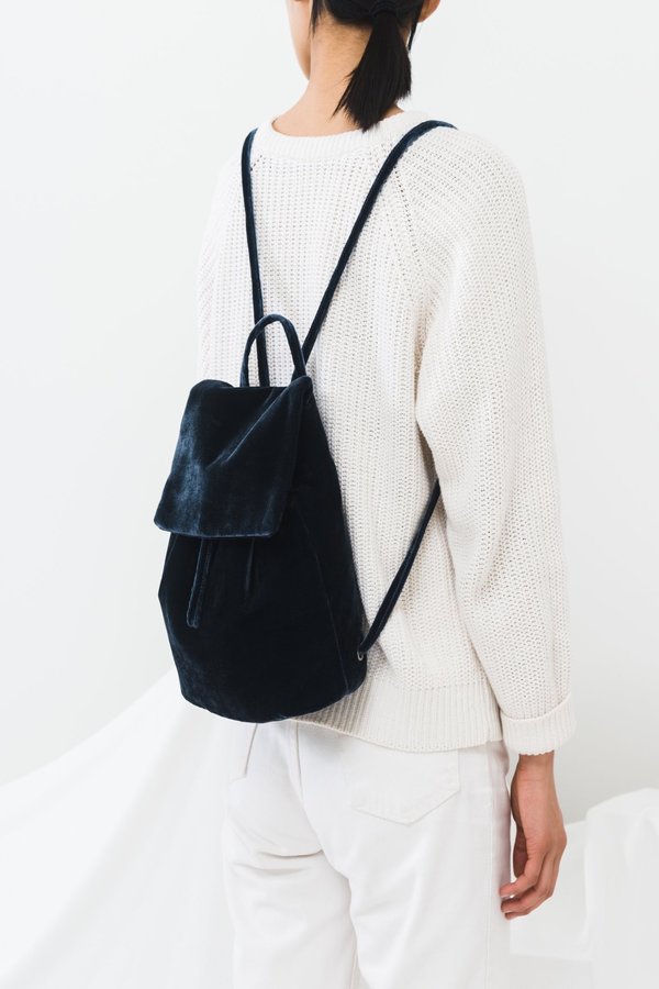 backpack skateboard straps