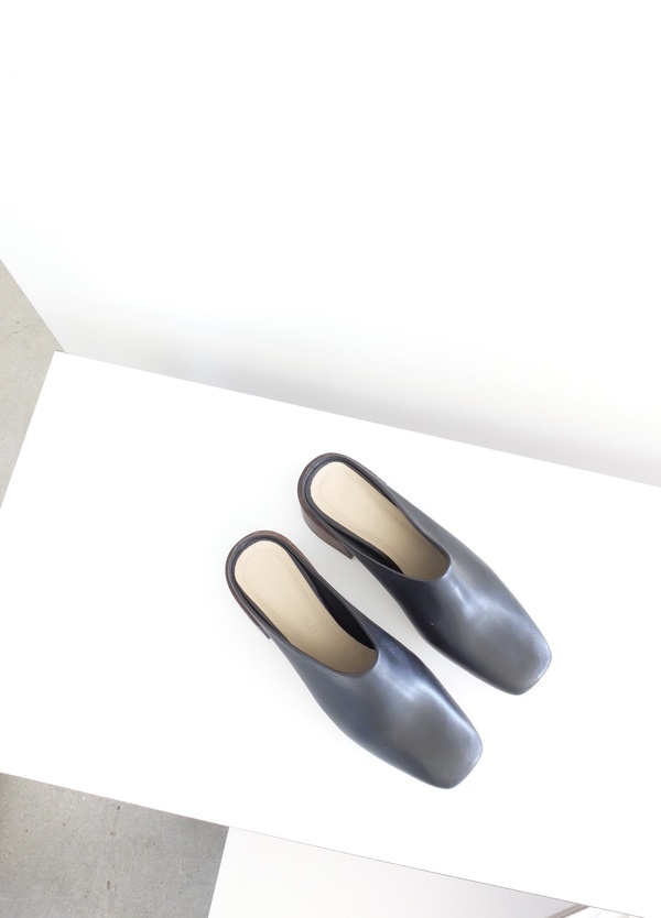 Mari Giudicelli Voila Mule - Black Mari Giudicelli Voila Mule - Black
