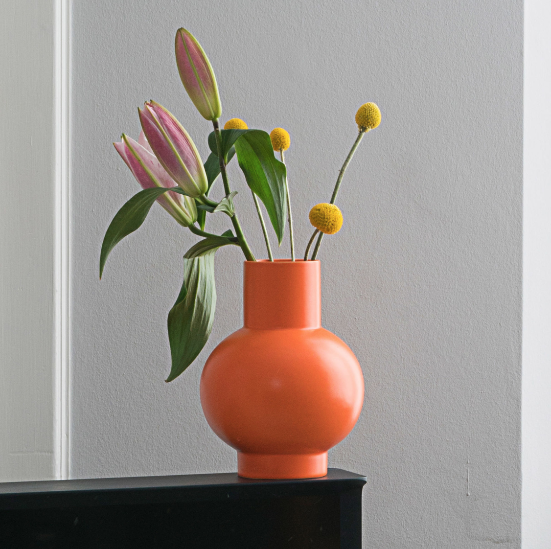 Moma Small Raawii Vase Orange Garmentory