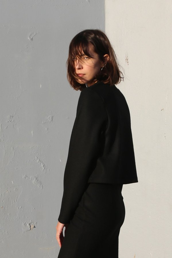 Waltz Wool Jersey Pullover in Black Waltz Wool Jersey Pullover in Black
