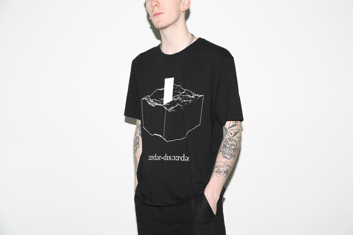 Undercover Order-Disorder Tee - Black | Garmentory