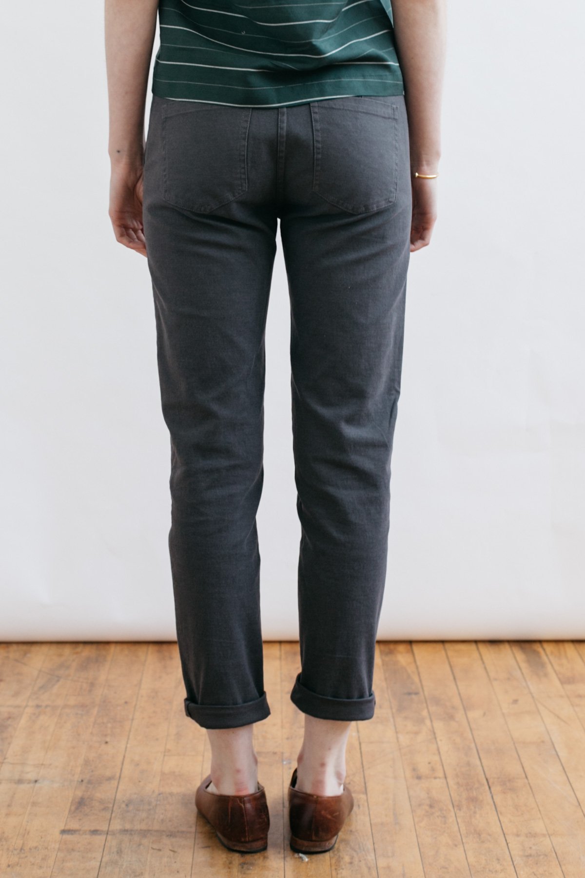 Bridge & Burn Market - Grey - Image 6 of 6