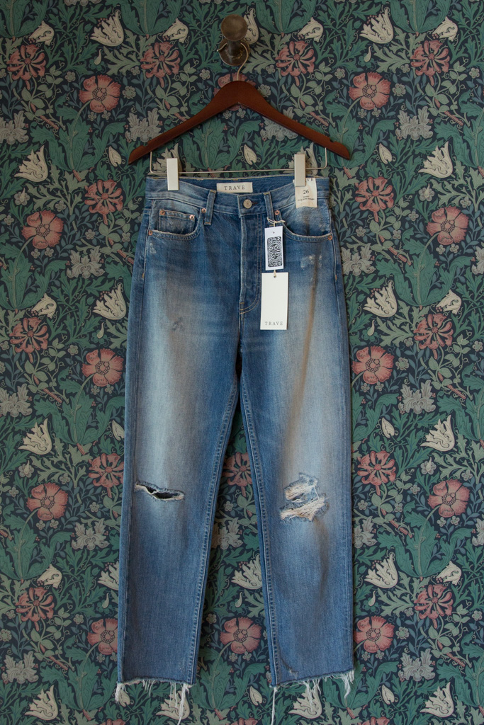 trave harper jeans