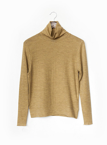 Via Spare Mustard Turtleneck Via Spare Mustard Turtleneck