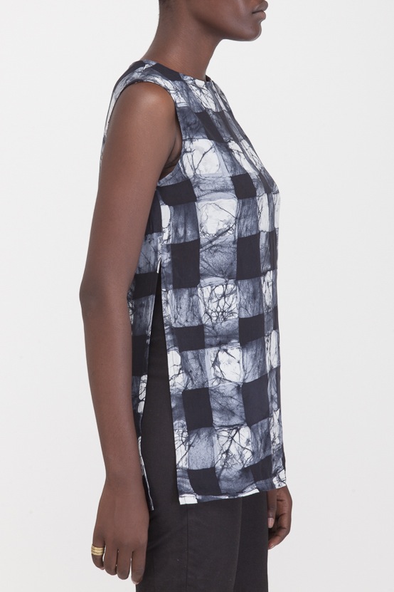 Osei-Duro Taifa Split Top in B&W Gingham Osei-Duro Taifa Split Top in B&W Gingham