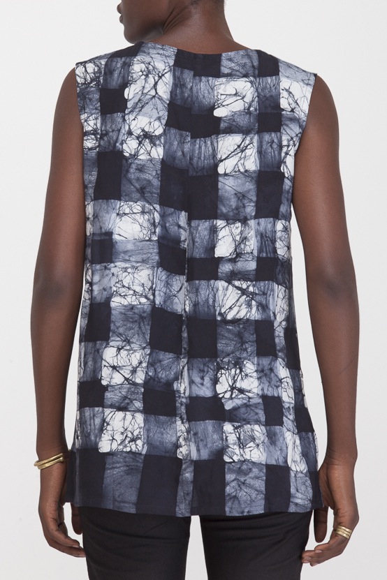 Osei-Duro Taifa Split Top in B&W Gingham Osei-Duro Taifa Split Top in B&W Gingham