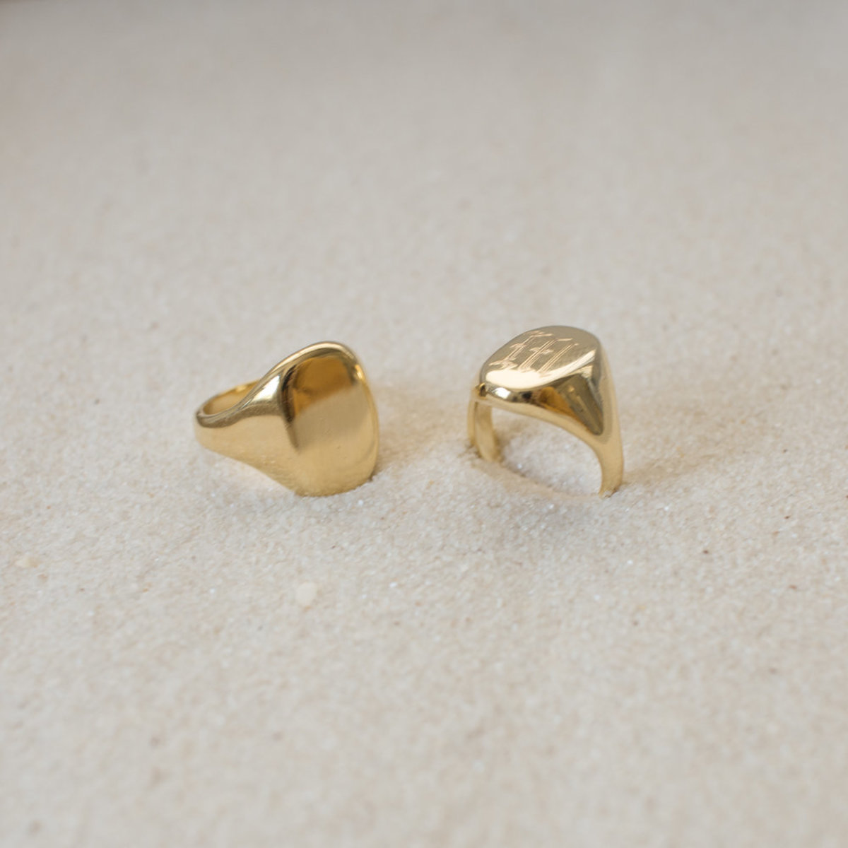 Merewif Eliot Signet Ring - Image 1 of 11