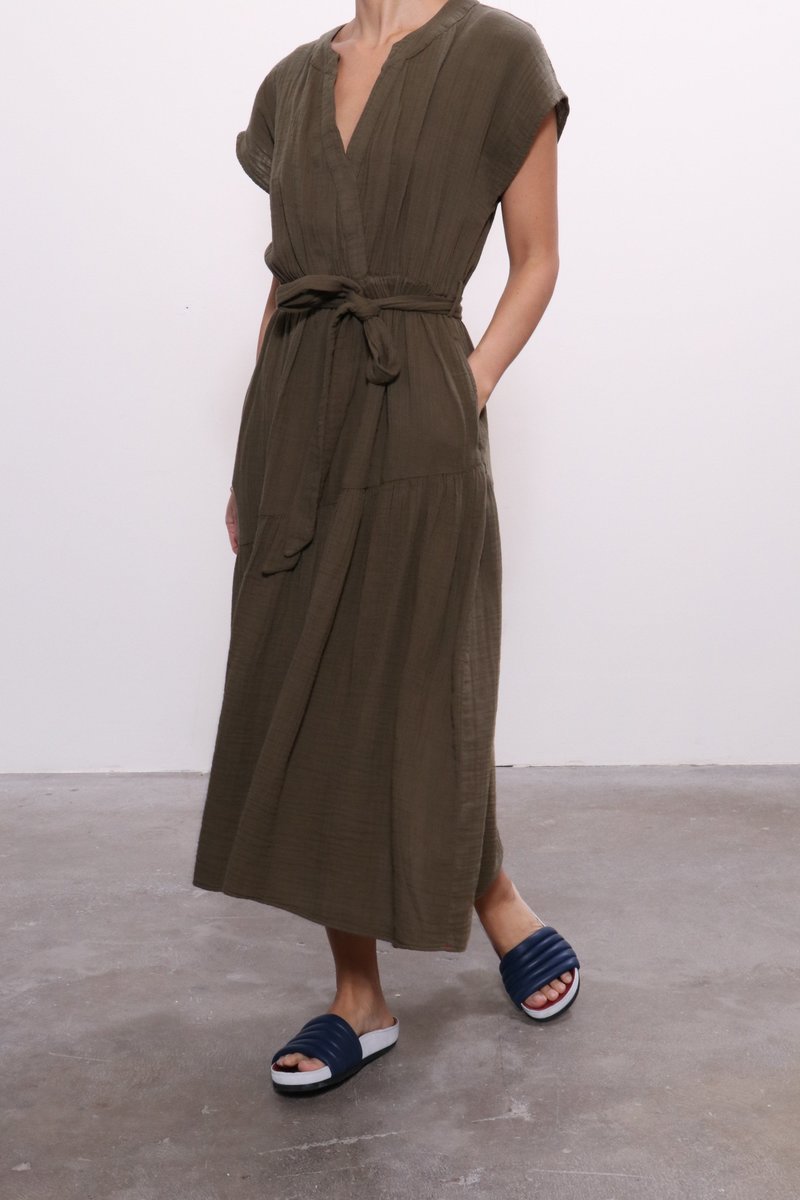 green emerald velvet dress Cactus dress – Yasus Efectus