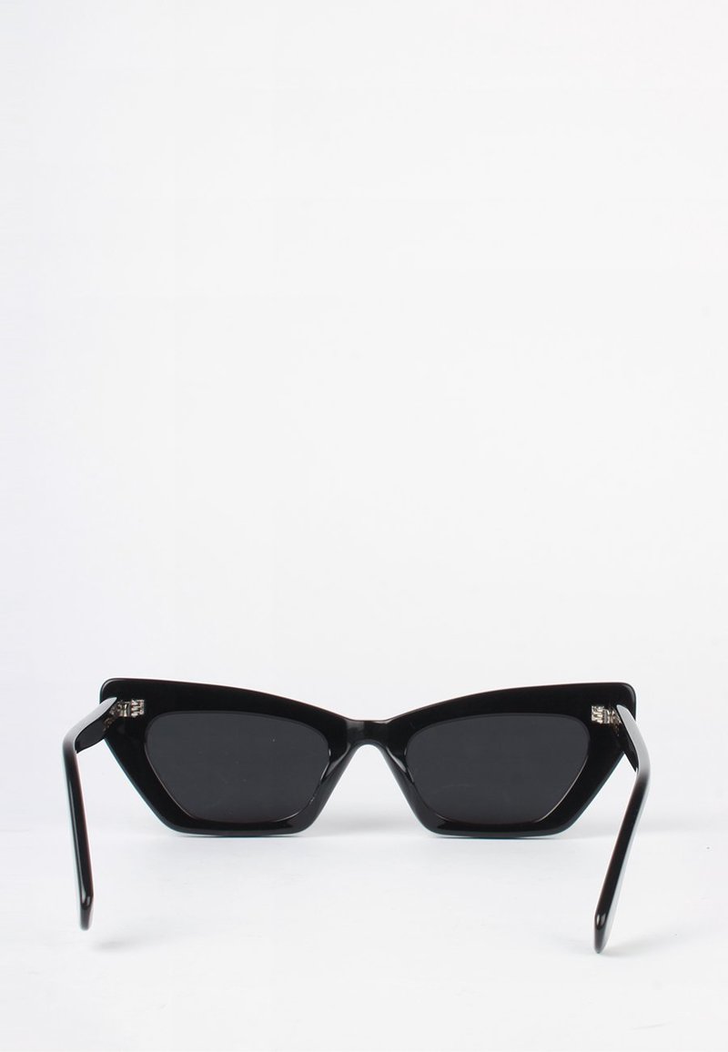 MARS Lotte Sunglasses - Black
