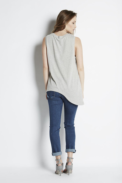 Finders Keepers Hold Up T-Shirt Finders Keepers Hold Up T-Shirt