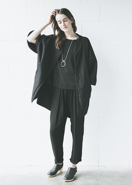 Black Crane - Reversible Poncho in Black Black Crane - Reversible Poncho in Black