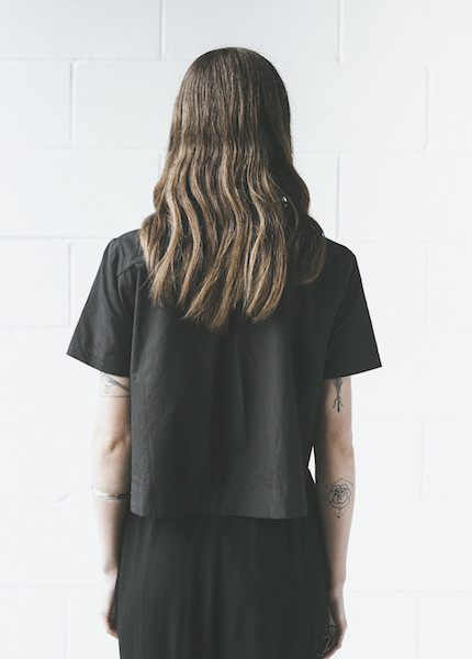 C+L Finds Carmie Cropped Blouse in Black C+L Finds Carmie Cropped Blouse in Black