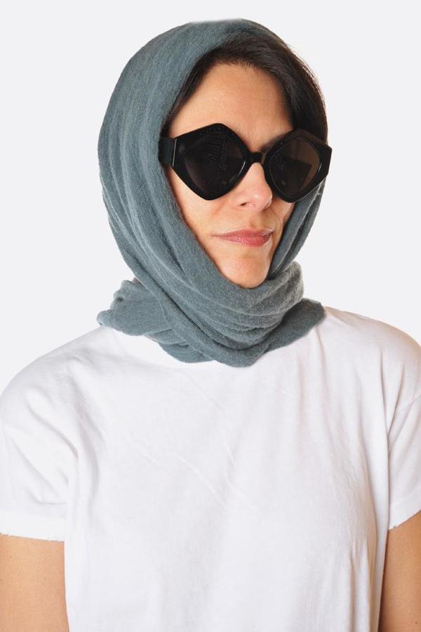 Pared Romeo and Juliet Sunglasses - Black | Garmentory display picture 2