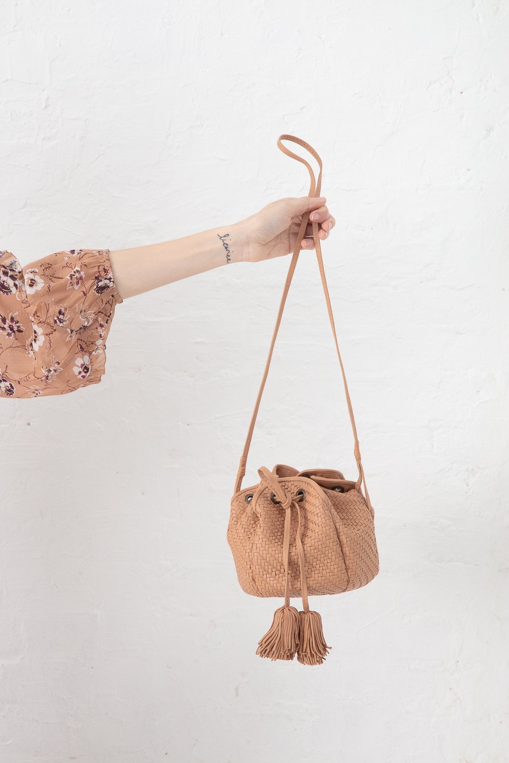 Ulla Johnson Tulip Bag Natural Garmentory