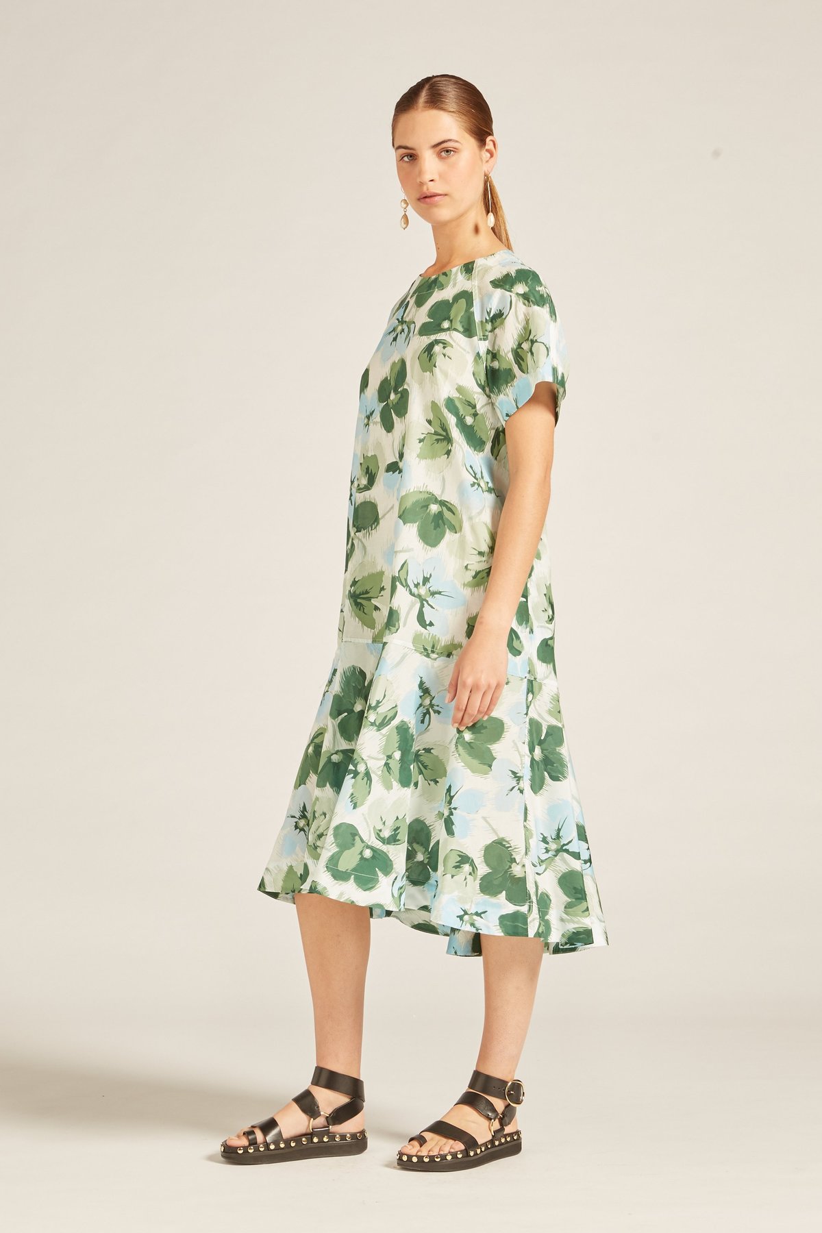 lee mathews green dress FARM Rio Printed Puff Sleeve Mini Dress main image 0